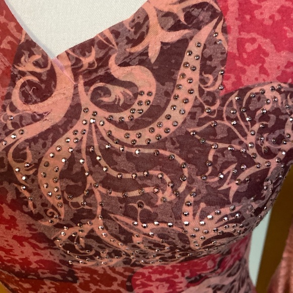 Pink and Red Patterned - Picture 2 of 3